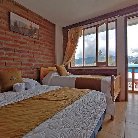 Lagoon Hotel Chugchilan Bagian luar foto